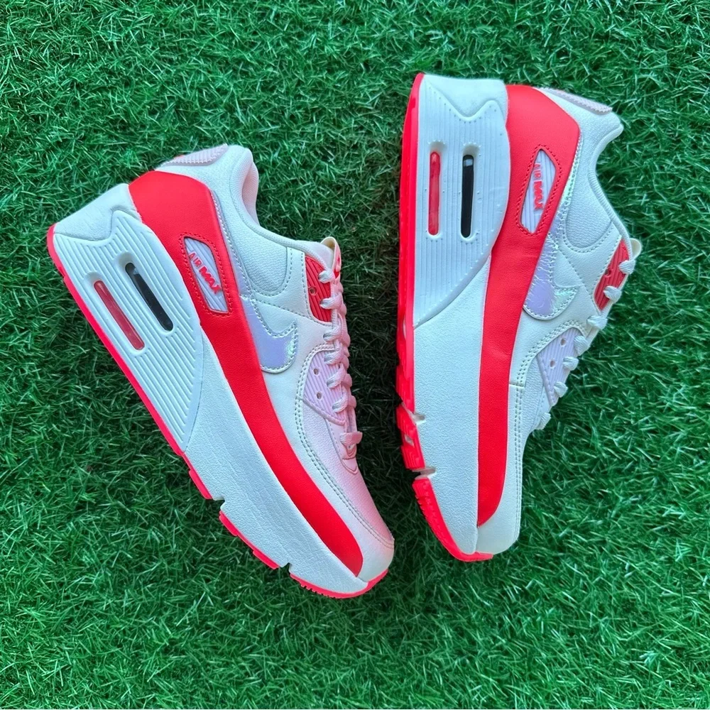 Nike Air Max 90 Lv8 Siren Red Platforms - Picture 6 of 9
